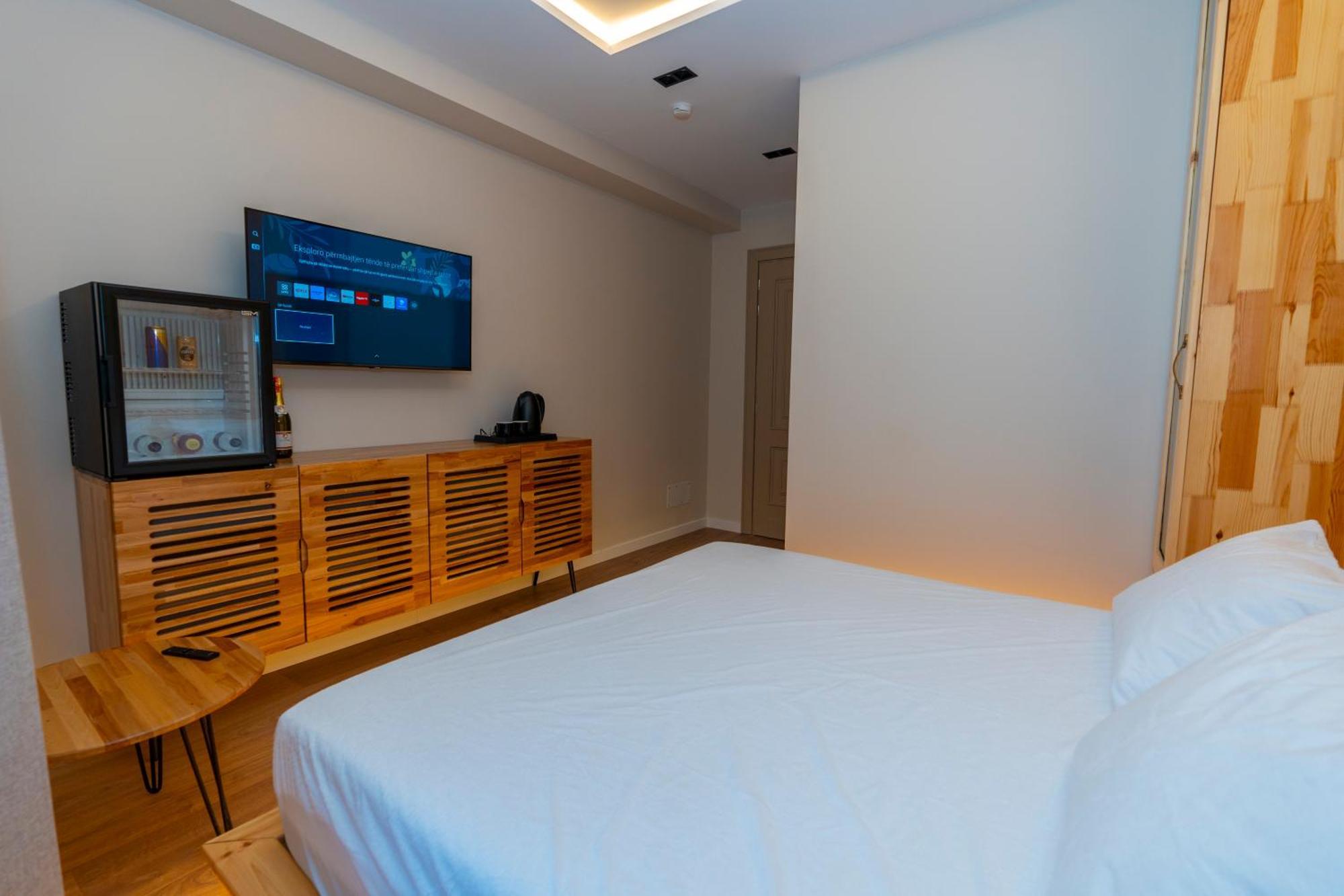 Hotel Jezerca 세스 외부 사진