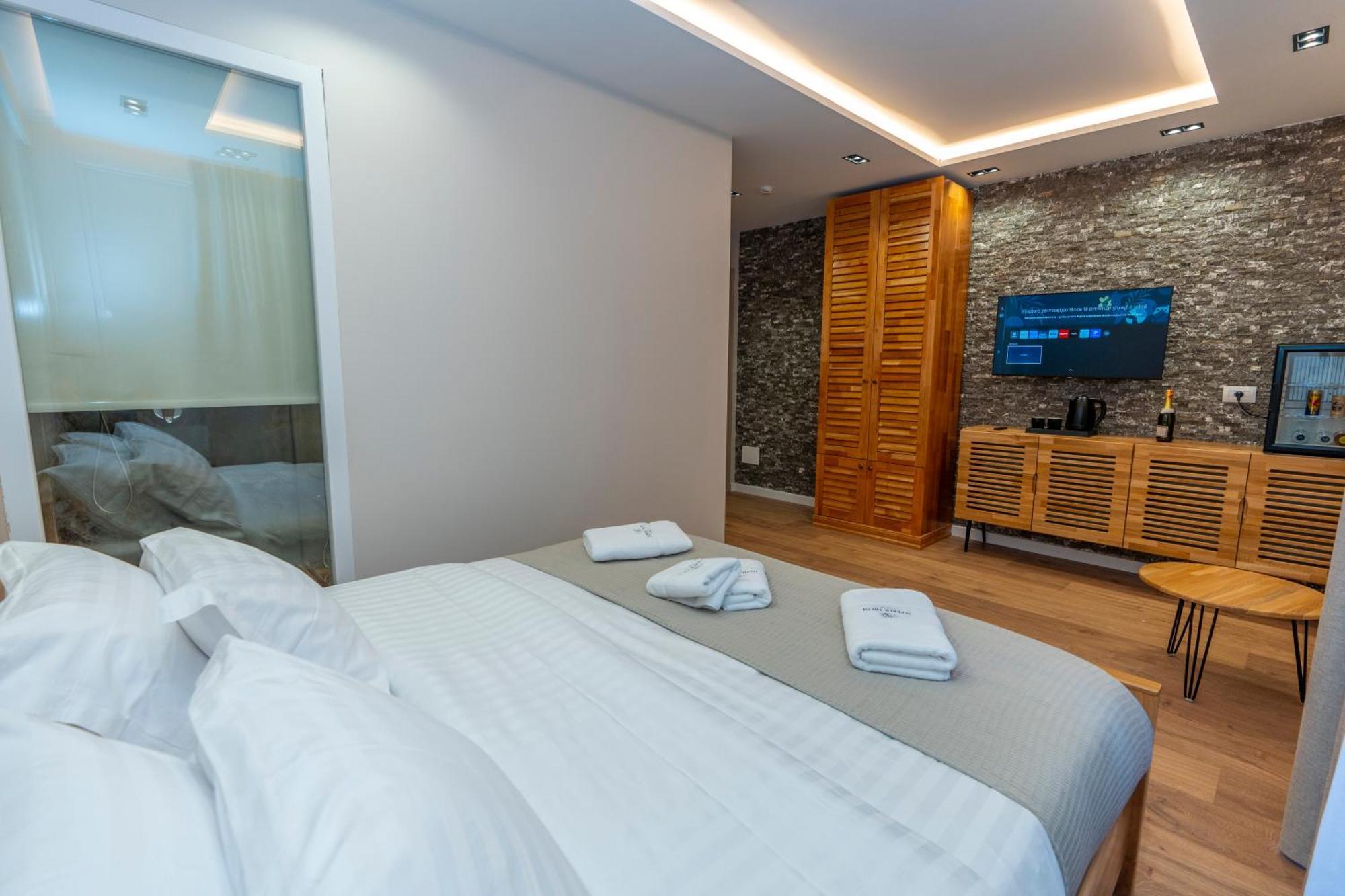 Hotel Jezerca 세스 외부 사진