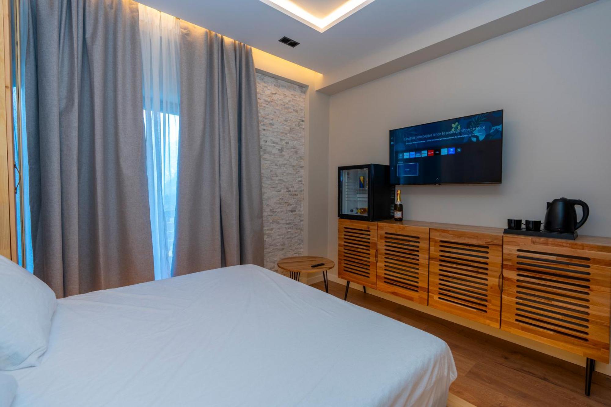 Hotel Jezerca 세스 외부 사진